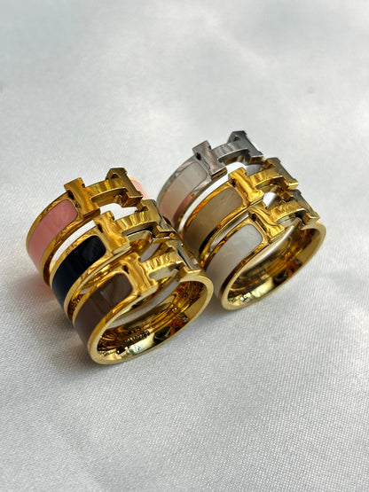 Hannah ring