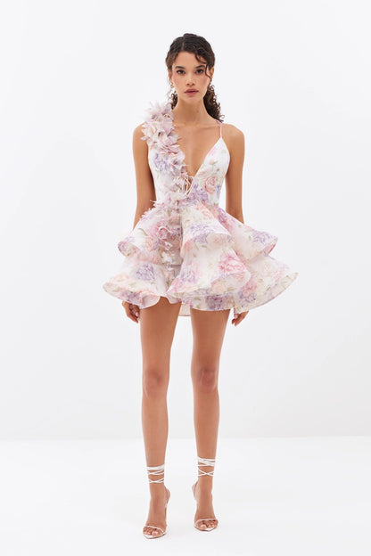 Chiffon minikjole med 3D-blomster og flæser