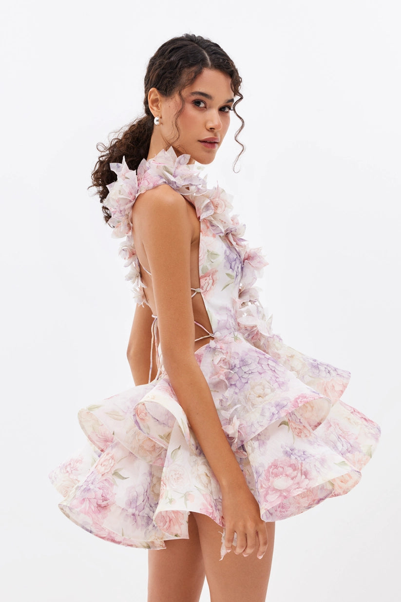 Chiffon minikjole med 3D-blomster og flæser